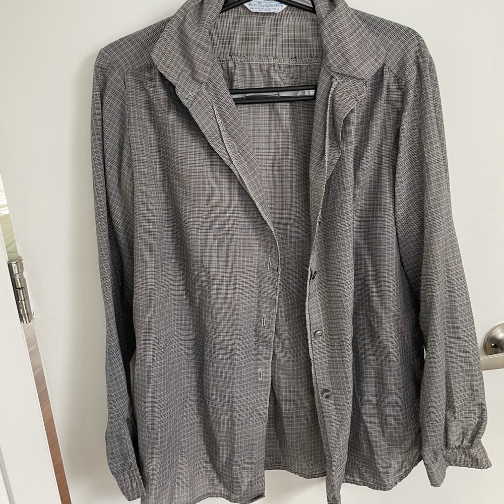Vintage button up